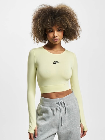 Nike Sportswear Shirt 'Emea' in Geel: voorkant