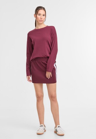 Gonna 'NMJenna' di Noisy may in rosso