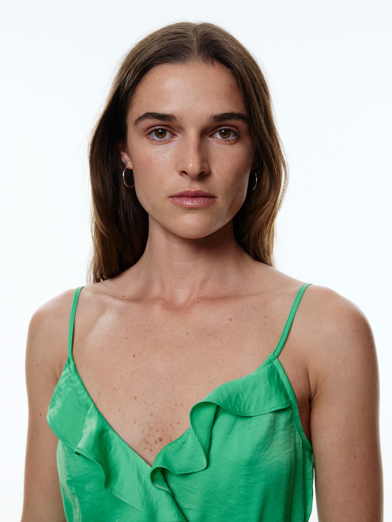 EDITED Produits Robe 'Menja' vert