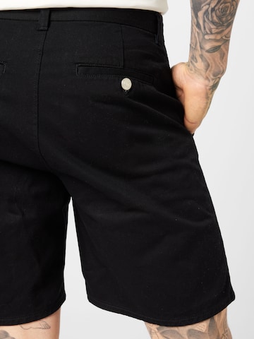 WEEKDAYLoosefit Chino hlače 'Joel' - crna boja