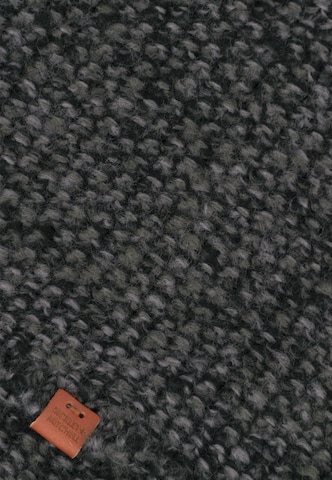 Bonnet Bickley + Mitchell en noir