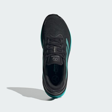 ADIDAS PERFORMANCE Loopschoen 'Mercedes - AMG Petronas Formula One Team Supernova Rise 2' in Zwart