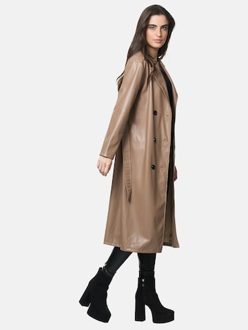 Elara Between-Seasons Coat in Brown
