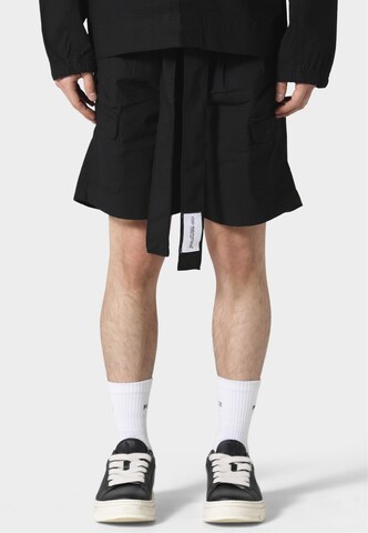 Irasuto Studios Regular Pants in Black: front
