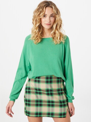 ESPRIT Sweater in Green: front