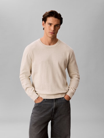 Calvin Klein Sweater in Grey: front