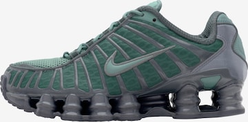 NIKE - Sapatilhas baixas ' SHOX ' em cinzento: frente