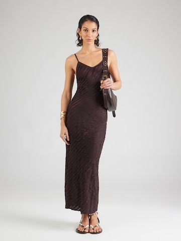 Hailys - Vestido de verano 'Al44ice' en marrón: frente