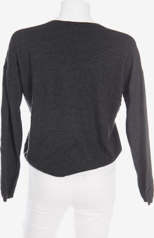 Parenti’s Sweater & Cardigan in M in Grey