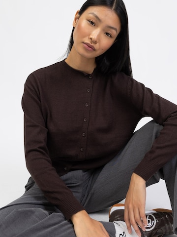 BROKE + SCHÖN Knit Cardigan in Brown