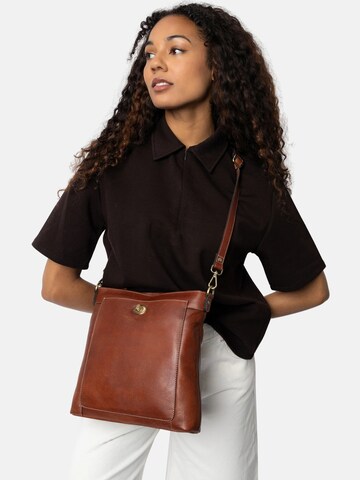 RE:DESIGNED Bag ' Noa ' in Braun: Vorderseite