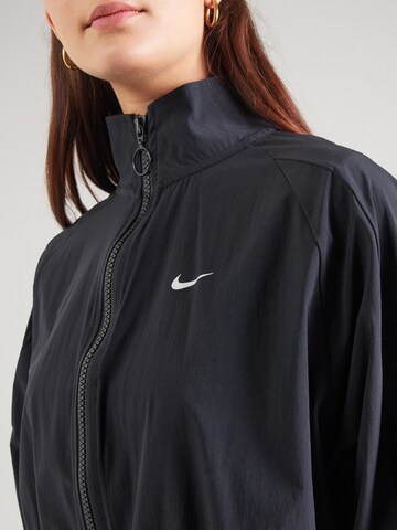 Nike Sportswear Демисезонная куртка в Черный
