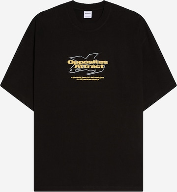 BershkaMajica - crna boja: prednji dio