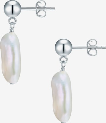 Valero Pearls Earrings in White
