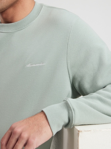 Abercrombie & Fitch Суичър в зелено