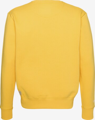 smiler. Sweater 'Cuddle' in Yellow