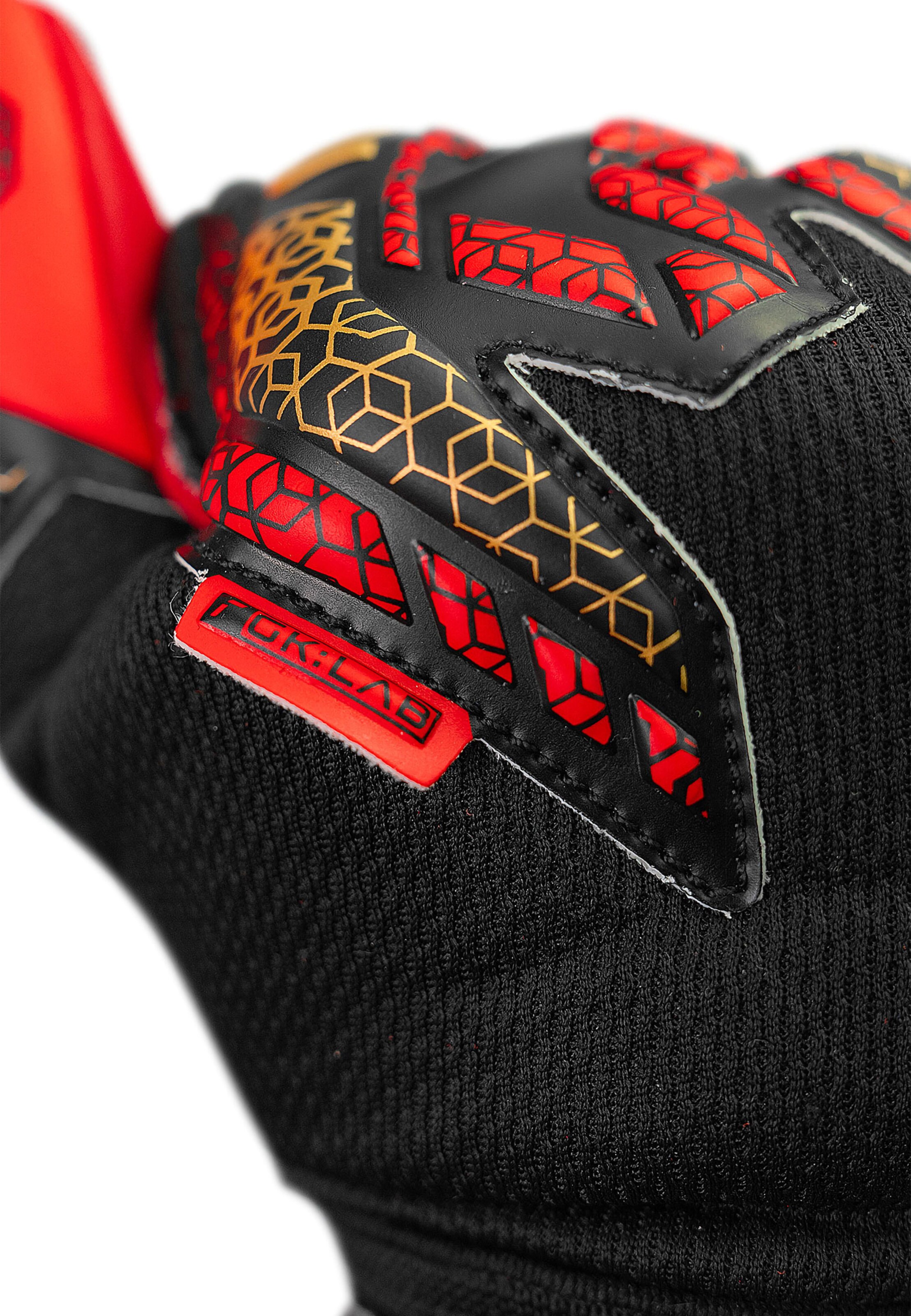 REUSCH Sporthandschoenen 'Attrakt Silver' in Rood