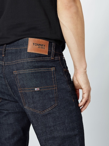 Coupe slim Jean 'Scanton' Tommy Jeans en bleu