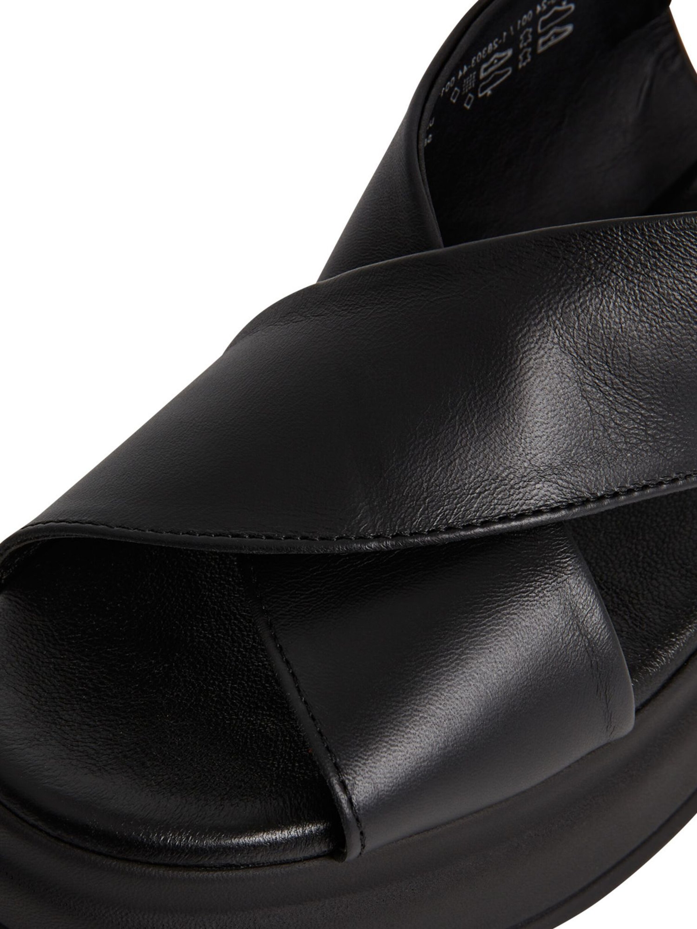 Tamaris Sandal in Black