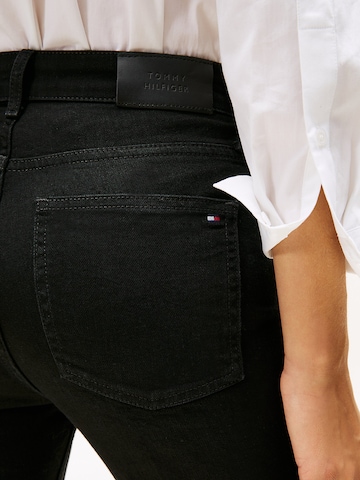 TOMMY HILFIGER Bootcut Jeans in Zwart