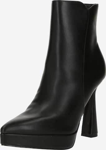 Ankle boots di TATA Italia in nero: frontale