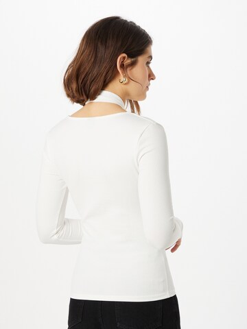 Maglietta 'Blanca' di Gina Tricot in bianco