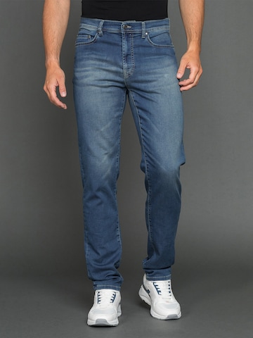 Carrera Jeans Regular Jeans 'Passport'‌‌‌‌ in Blau