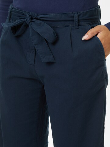MORE & MORE Normální Kalhoty se sklady v pase – modrá