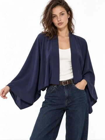 Kimono 'Kimonos' di Busem in blu: frontale