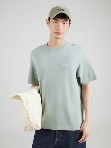 T-Shirt Abercrombie & Fitch en vert : devant