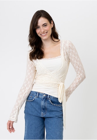 OH APRIL Gebreid vest 'Sylva' in Wit: voorkant