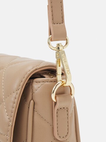 VALENTINO Umhängetasche 'Ada' in Beige