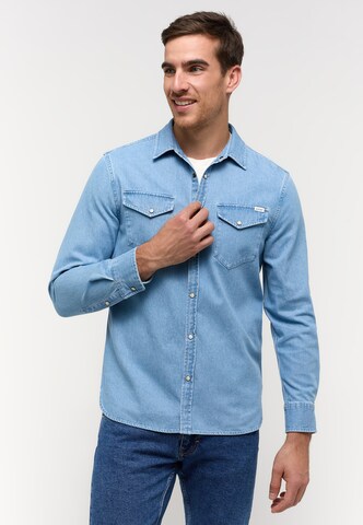 MUSTANG Comfort Fit Hemd in Blau: predná strana