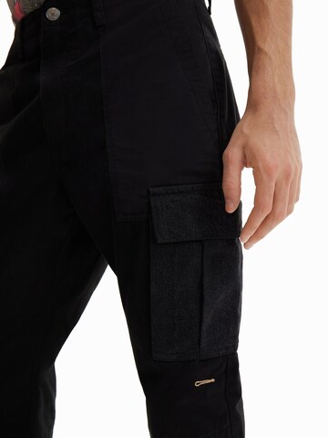 Desigual - Loosefit Pantalón cargo 'Emilio' en negro