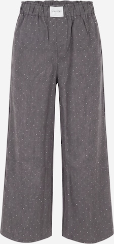 VERSTIQUE Loose fit Pants in Grey: front
