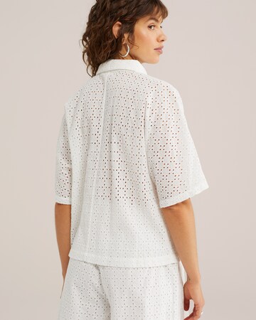 WE Fashion Блузка в Белый