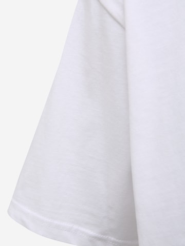 T-Shirt Urban Classics en blanc