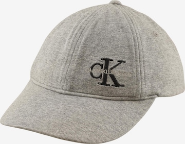 Calvin Klein Jeans Hut oder Mütze L in Grau: Vorderseite