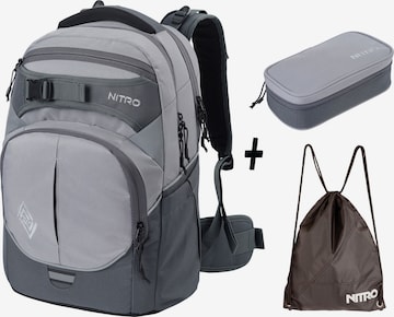 NITRO Rucksack 'Set Superhero' in Grau: Vorderseite
