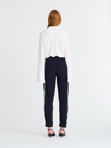 Minx Regular Hose 'LEAH'‌‌‌‌‌ in Blau