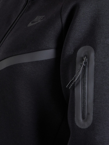 Nike Sportswear Sweatjacke 'TECH FLEECE 2' in Schwarz