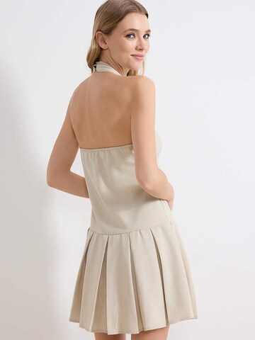 Trendyol - Vestido en gris