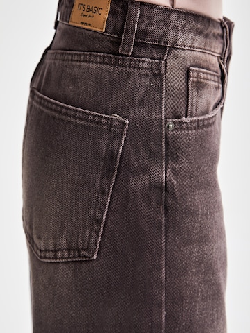 IT'S BASIC Regular Jeans 'EMMA Straight High Rise' in Brown