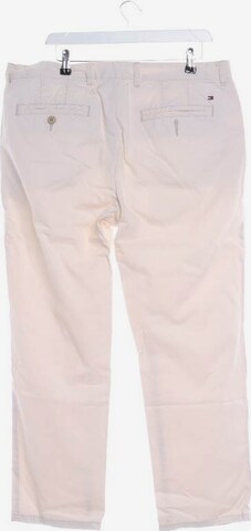 TOMMY HILFIGER Pants in 36 x 30 in White