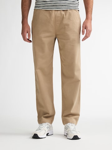 Petrol Industries Szabványos Nadrág - barna: elől