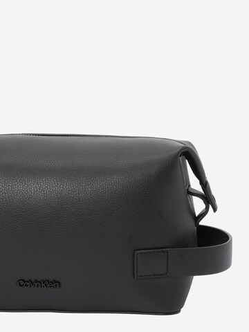 Calvin Klein Hygienická taška - Čierna