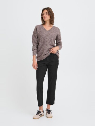 Oxmo Loosefit Jeans ' OXHELLE MOM JEANS ' in Zwart