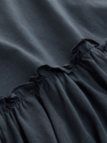 Rochie de la Next pe albastru