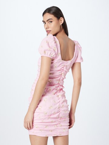 Robe-chemise NLY by Nelly en rose