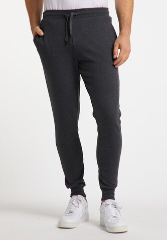 Mo SPORTS Tapered Broek in Grijs: voorkant